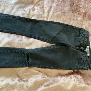 Brandy Melville black single knee ripped jeans